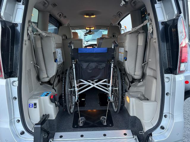 セレナ オートステップ 車椅子スロープ 両側電動スライドドア パナソニックナビ Bluetooth接続 バックカメラ ドライブレコーダー クルーズコントロール スマートキー アイドリングストップ オートライト(21枚目)