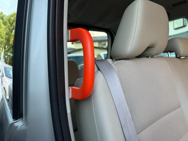 セレナ オートステップ 車椅子スロープ 両側電動スライドドア パナソニックナビ Bluetooth接続 バックカメラ ドライブレコーダー クルーズコントロール スマートキー アイドリングストップ オートライト(23枚目)