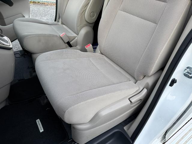 セレナ X 両側スライドドア 補助席 純正ナビ オートクルーズコントロール バックカメラ キーレス スペアキー CD再生 テレビ視聴 オートライト 電動格納ミラー アイドリングストップ機能(48枚目)