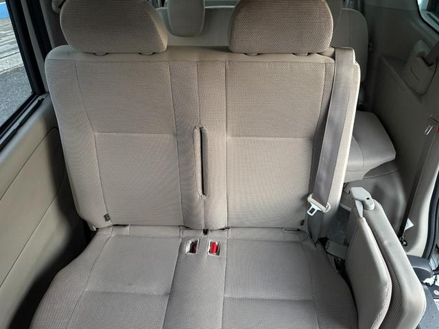 セレナ X 両側スライドドア 補助席 純正ナビ オートクルーズコントロール バックカメラ キーレス スペアキー CD再生 テレビ視聴 オートライト 電動格納ミラー アイドリングストップ機能(49枚目)