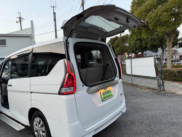 セレナ X 両側スライドドア 補助席 純正ナビ オートクルーズコントロール バックカメラ キーレス スペアキー CD再生 テレビ視聴 オートライト 電動格納ミラー アイドリングストップ機能(52枚目)