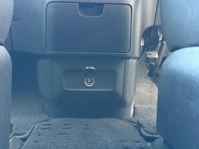 セレナ リフタータイプ オートステップ 左側電動スライドドア スマートキー プッシュスタート クルーズコントロール 日産オリジナルナビ 前後ドライブレコーダー バックカメラ(48枚目)