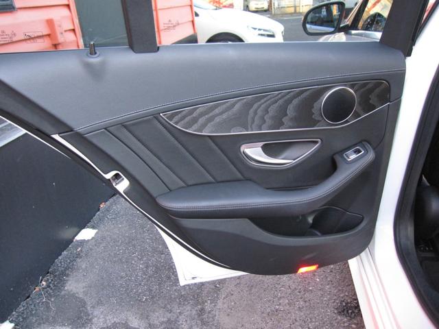 Ｃクラス Ｃ１８０アバンギャルド　ＡＭＧライン　ナビ　フルセグ　革シート　前後コーナーセンサー　バックカメラ　ドライブレコーダー　レーダー探知機　ブラインドスポットモニター　ＬＥＤライト　１８インチアルミホイール　追従オートクルーズ（40枚目）