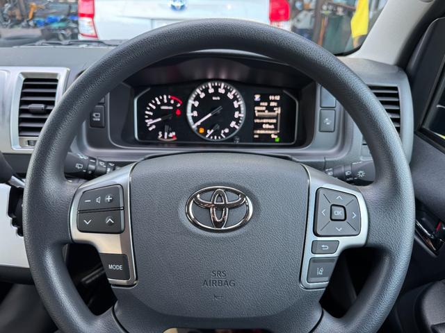 ハイエースワゴン ＧＬ　４ＷＤ　６ＡＴ　４１５ＣＯＢＲＡ丸目キット　スマートキー　パワースライドドア　パノラミックビュー　デジタルインナーミラー（22枚目）