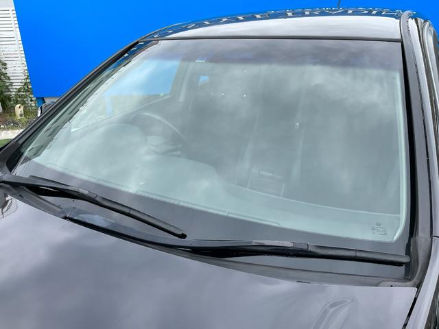 35TL HDDナビ/Bluetooth/バックカメラ/運転席助手席パワーシート/オートライト/HIDヘッドライト/電動リヤブラインド/フォグランプ/スマートキー/ETC/純正17インチアルミ/VSA(15枚目)