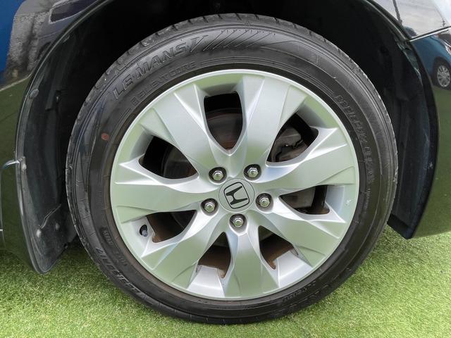 35TL HDDナビ/Bluetooth/バックカメラ/運転席助手席パワーシート/オートライト/HIDヘッドライト/電動リヤブラインド/フォグランプ/スマートキー/ETC/純正17インチアルミ/VSA(61枚目)
