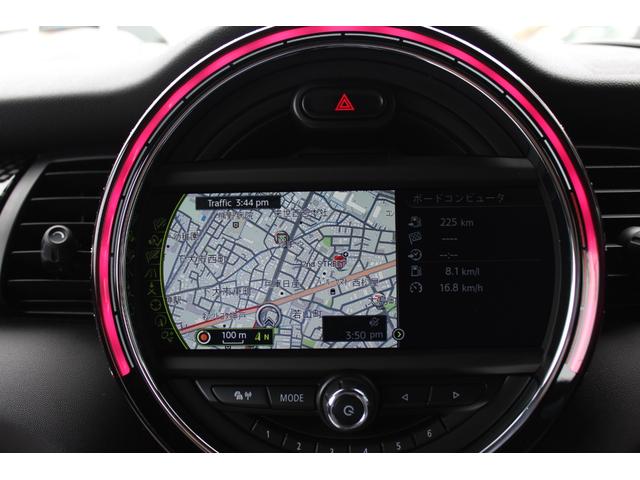 ＭＩＮＩ ジョンクーパーワークス　６速ＭＴ　禁煙車　ホワイトルーフ　Ｂモニター　ＭＩＮＩドライビングモード　レッドキャリパー　ＨＵＤ　ＬＥＤヘッドライト　スマートキー　クルーズコントロール　純正１８ＡＷ　純正ナビ　ＰＤＣ　ＥＴＣ（47枚目）