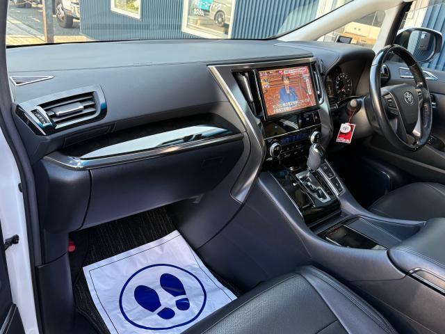 ヴェルファイア 2.5Z Gエディション モデリスタフルエアロ&マフラー 7人乗りエグゼクティブシート ツインムーンルーフ 12.1インチ後席モニター 後期型18AW プリクラッシュ&レーダークルコン 10インチ純正ナビ フルセグTV(13枚目)