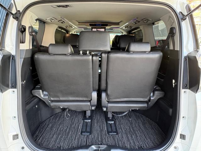 ヴェルファイア 2.5Z Gエディション モデリスタフルエアロ&マフラー 7人乗りエグゼクティブシート ツインムーンルーフ 12.1インチ後席モニター 後期型18AW プリクラッシュ&レーダークルコン 10インチ純正ナビ フルセグTV(19枚目)