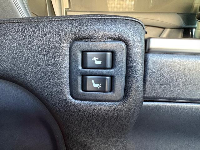 ヴェルファイア 2.5Z Gエディション モデリスタフルエアロ&マフラー 7人乗りエグゼクティブシート ツインムーンルーフ 12.1インチ後席モニター 後期型18AW プリクラッシュ&レーダークルコン 10インチ純正ナビ フルセグTV(61枚目)