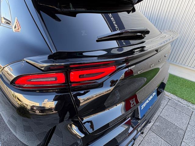 クラウンスポーツ ＳＰＯＲＴ　Ｚ　Ｒｏｗｅｎフルエアロ＆マフラーエンド　Ｔ＆Ｔ　Ｆｏｒｇｅｄ２１ＡＷ　ＴＥＩＮ車高調　サンドベージュレザー　プリクラッシュ＆レーダークルコン　ベンチレーションシート　シートヒーター　ステアリングヒーター（34枚目）