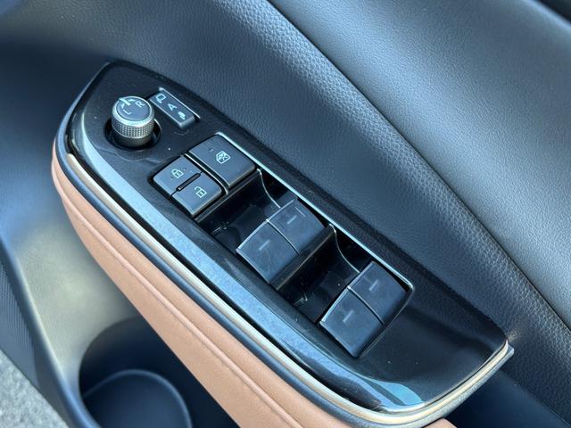 クラウンスポーツ ＳＰＯＲＴ　Ｚ　Ｒｏｗｅｎフルエアロ＆マフラーエンド　Ｔ＆Ｔ　Ｆｏｒｇｅｄ２１ＡＷ　ＴＥＩＮ車高調　サンドベージュレザー　プリクラッシュ＆レーダークルコン　ベンチレーションシート　シートヒーター　ステアリングヒーター（46枚目）