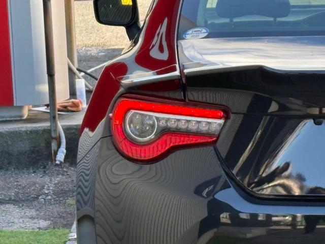 86 GT 後期型 モデリスタリアスポ クルコン 純正17AW パドルシフト LEDヘッドライト フォグランプ 純正SDナビ フルセグTV Bモニター ETC スマートキー(33枚目)