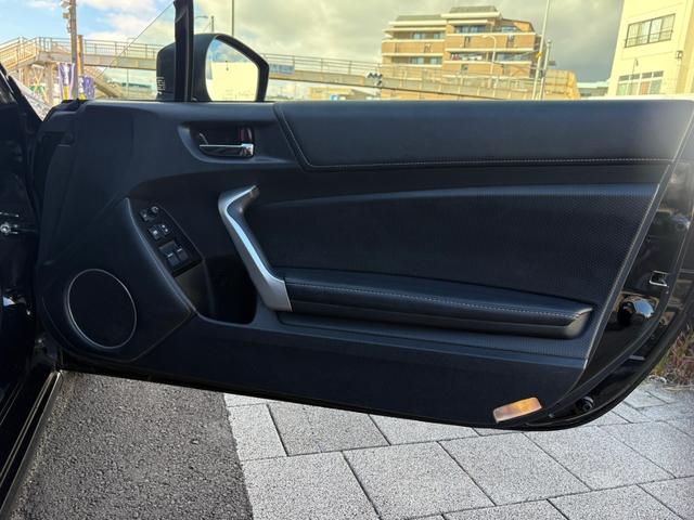 86 GT 後期型 モデリスタリアスポ クルコン 純正17AW パドルシフト LEDヘッドライト フォグランプ 純正SDナビ フルセグTV Bモニター ETC スマートキー(50枚目)