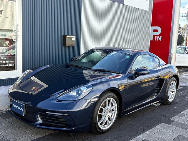 ７１８ケイマン ７１８ケイマン　６速ＭＴ　アゲートグレーインテリア　スポーツエグゾースト　禁煙車　右ハンドル　ハーフレザーシート　ＰＣＭナビ　カープレイ　Ｂモニター　ＥＴＣ　デュアルエキゾーストパイプ　バイキセノンヘッド（10枚目）