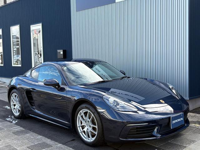 ７１８ケイマン ７１８ケイマン　６速ＭＴ　アゲートグレーインテリア　スポーツエグゾースト　禁煙車　右ハンドル　ハーフレザーシート　ＰＣＭナビ　カープレイ　Ｂモニター　ＥＴＣ　デュアルエキゾーストパイプ　バイキセノンヘッド（25枚目）