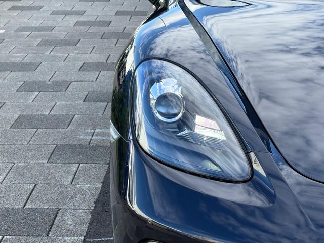 ７１８ケイマン ７１８ケイマン　６速ＭＴ　アゲートグレーインテリア　スポーツエグゾースト　禁煙車　右ハンドル　ハーフレザーシート　ＰＣＭナビ　カープレイ　Ｂモニター　ＥＴＣ　デュアルエキゾーストパイプ　バイキセノンヘッド（34枚目）