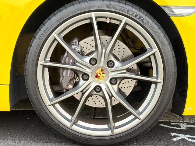 718ケイマン 718ケイマン 1オーナー 6速MT 左ハンドル アゲートグレーインテリア カレラS20AW バイキセノンヘッド ハーフレザーシート 純正ナビ フルセグTVチューナー カープレイ Bモニター ETC 電動格納ミラー(4枚目)