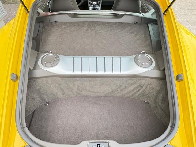 718ケイマン 718ケイマン 1オーナー 6速MT 左ハンドル アゲートグレーインテリア カレラS20AW バイキセノンヘッド ハーフレザーシート 純正ナビ フルセグTVチューナー カープレイ Bモニター ETC 電動格納ミラー(12枚目)