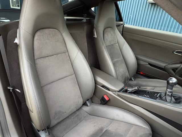 718ケイマン 718ケイマン 1オーナー 6速MT 左ハンドル アゲートグレーインテリア カレラS20AW バイキセノンヘッド ハーフレザーシート 純正ナビ フルセグTVチューナー カープレイ Bモニター ETC 電動格納ミラー(15枚目)