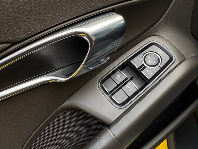 718ケイマン 718ケイマン 1オーナー 6速MT 左ハンドル アゲートグレーインテリア カレラS20AW バイキセノンヘッド ハーフレザーシート 純正ナビ フルセグTVチューナー カープレイ Bモニター ETC 電動格納ミラー(50枚目)