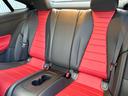 リアシートも使用感無し！