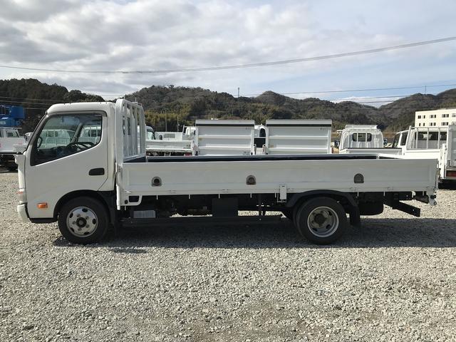 デュトロ 日野 ２ｔ積 ロング 標準幅 平ボディ ａｔ車 ロープ穴 ５ｔ未満の中古車詳細 中古車検索ならkurutown クルタウン