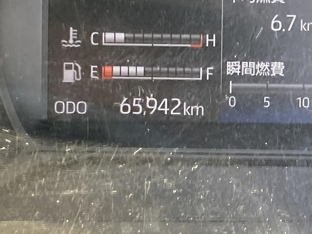 デュトロ ３ｔ積・標準セミロング・６ＭＴ・平・ＬＥＤライト　荷台鉄板張り・プリクラッシュブレーキ・レーンディパーチャーアラート・クリアランスソナー・電格ミラー・メッキパーツ・ステアリングスイッチ・ＥＴＣ・ロープ穴４対・ミラー型バックモニター（41枚目）