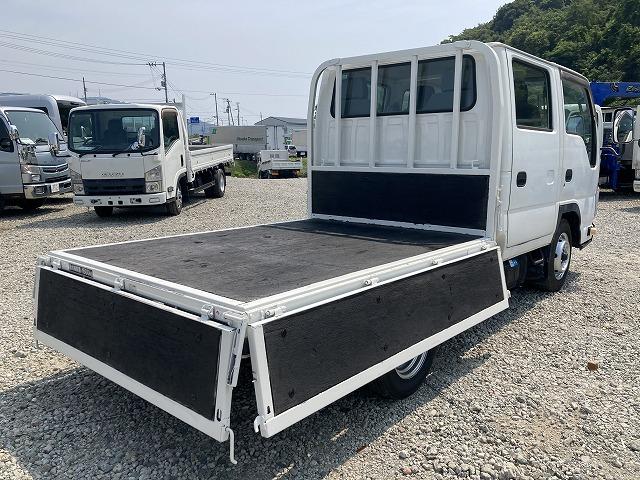 エルフトラック １．５ｔ積・５ＭＴ・Ｗキャブ・低床　・１．５ｔ積・５ＭＴ・Ｗキャブ・３ペダル・ＡＳＲ・キーレス・荷台内寸　Ｌ２０８８　Ｗ１６２０　Ｈ３８０（15枚目）