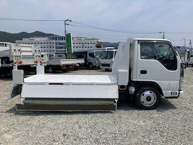 エルフトラック ２ｔ積・ダンプ・コボレーン付・５ｔ未満・５ＭＴ　極東製　ＤＤ０２強化ダンプ・プリクラッシュ・レーンディパーチャーアラート・メッキパーツ・スタートアシスト・エコノモードスイッチ・キーレス・荷台内寸　Ｌ３０４９　Ｗ１５９８　　Ｈ３２８（18枚目）