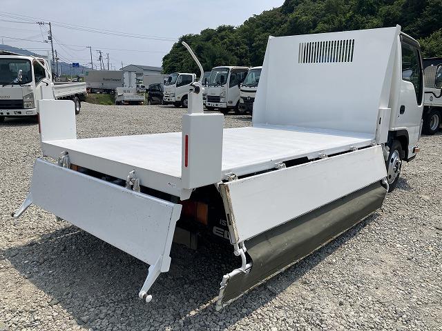 エルフトラック ２ｔ積・ダンプ・コボレーン付・５ｔ未満・５ＭＴ　極東製　ＤＤ０２強化ダンプ・プリクラッシュ・レーンディパーチャーアラート・メッキパーツ・スタートアシスト・エコノモードスイッチ・キーレス・荷台内寸　Ｌ３０４９　Ｗ１５９８　　Ｈ３２８（22枚目）