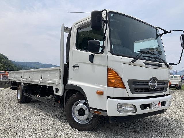 ヒノレンジャー ６２ボディ・平・６ＭＴ・４．１ｔ積　３ペダル　サポートゲート　ロープ穴４対　ＥＴＣ　荷台内寸　Ｌ６２２１　Ｗ２１４６　Ｈ４０３（3枚目）