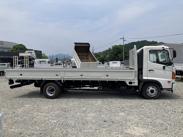 ヒノレンジャー ６２ボディ・平・６ＭＴ・４．１ｔ積　３ペダル　サポートゲート　ロープ穴４対　ＥＴＣ　荷台内寸　Ｌ６２２１　Ｗ２１４６　Ｈ４０３（5枚目）