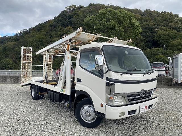トヨエース ・３．４ｔ積・ＨＡＮＡＭＩＤＡＩ　２台積キャリアカー・積載車　・油圧ゲート・ウィンチ・メッキパーツ・坂道発進補助装置・電格ミラー（3枚目）