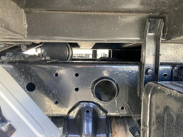 デュトロ ２ｔ積・全低床・強化ダンプ・コボレーン・ＡＴ　全低床・強化ダンプ・コボレーン・ＡＴ・新明和ＤＲ２・メッキパーツ・荷台内寸　Ｌ３５００　Ｗ１５９０　Ｈ３２０（49枚目）