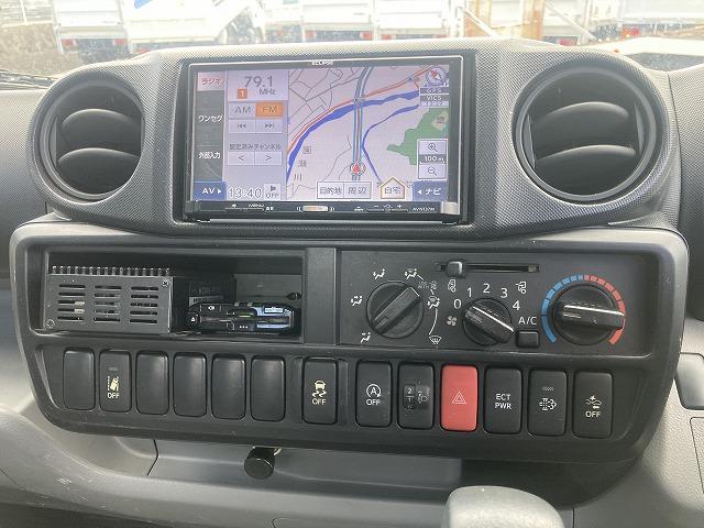 ダイナトラック 2t積・セミロング・平ボディ・AT車 2t積・セミロング・平ボディ・AT車・プリクラッシュセーフティ・車線逸脱警報装置・イクリプスナビ・ETC・床フック2対・サポートゲート・スチール横ネタ・荷台内寸 L3566 W1608 H361(27枚目)