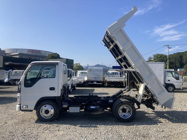 エルフトラック 全低床・強化ダンプ・６ＭＴ・中間ピン　３ｔ積・全低床・強化ダンプ・新明和製ＤＲ２－０１１０ＳＹ・６ＭＴ・中間ピン・坂道発進補助装置・電格ミラー・メッキパーツ・ＥＴＣ・荷台内寸　Ｌ３０６５　Ｗ１６０９　Ｈ３６３（4枚目）