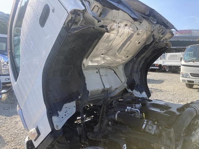 エルフトラック 全低床・強化ダンプ・６ＭＴ・中間ピン　３ｔ積・全低床・強化ダンプ・新明和製ＤＲ２－０１１０ＳＹ・６ＭＴ・中間ピン・坂道発進補助装置・電格ミラー・メッキパーツ・ＥＴＣ・荷台内寸　Ｌ３０６５　Ｗ１６０９　Ｈ３６３（24枚目）