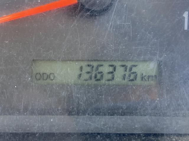 エルフトラック 全低床・強化ダンプ・６ＭＴ・中間ピン　３ｔ積・全低床・強化ダンプ・新明和製ＤＲ２－０１１０ＳＹ・６ＭＴ・中間ピン・坂道発進補助装置・電格ミラー・メッキパーツ・ＥＴＣ・荷台内寸　Ｌ３０６５　Ｗ１６０９　Ｈ３６３（46枚目）