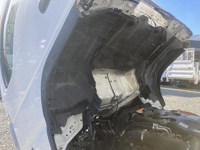 エルフトラック 1.5t積・パネルバン・1.5t未満・AT 1.5t積・パネルバン・1.5t未満・AT・キーレス・メッキパーツ・バックモニター・荷台内寸 L3065 W1640 H1942(18枚目)