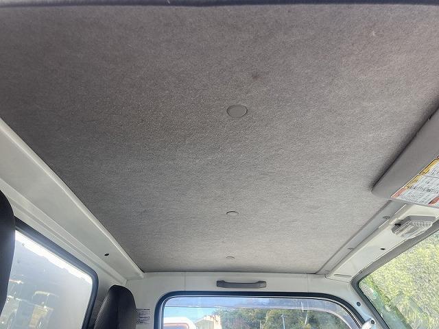 エルフトラック 1.5t積・パネルバン・1.5t未満・AT 1.5t積・パネルバン・1.5t未満・AT・キーレス・メッキパーツ・バックモニター・荷台内寸 L3065 W1640 H1942(25枚目)