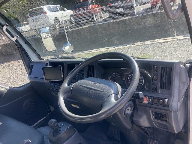 エルフトラック 1.5t積・パネルバン・1.5t未満・AT 1.5t積・パネルバン・1.5t未満・AT・キーレス・メッキパーツ・バックモニター・荷台内寸 L3065 W1640 H1942(28枚目)