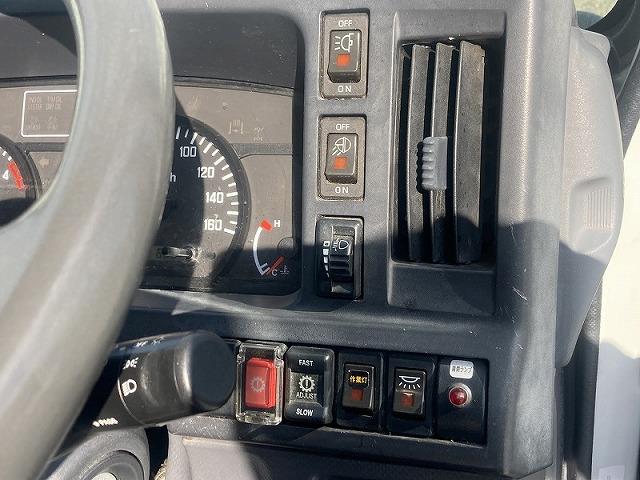 エルフトラック 1.5t積・パネルバン・1.5t未満・AT 1.5t積・パネルバン・1.5t未満・AT・キーレス・メッキパーツ・バックモニター・荷台内寸 L3065 W1640 H1942(35枚目)