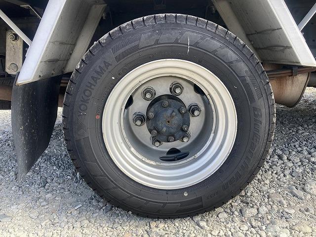 エルフトラック 1.5t積・パネルバン・1.5t未満・AT 1.5t積・パネルバン・1.5t未満・AT・キーレス・メッキパーツ・バックモニター・荷台内寸 L3065 W1640 H1942(45枚目)