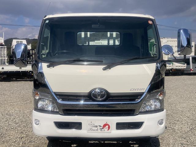 ダイナトラック ４．５５ｔ積・５５０ボディ・６ＭＴ　４．５５ｔ積　５５０ボディ　６ＭＴ　メッキパーツ　ＥＴＣ　エコモードスイッチ　アシストゲート　床フック　鳥居加工　荷台内寸　Ｌ５４９２　Ｗ２１１５　Ｈ３３９（2枚目）