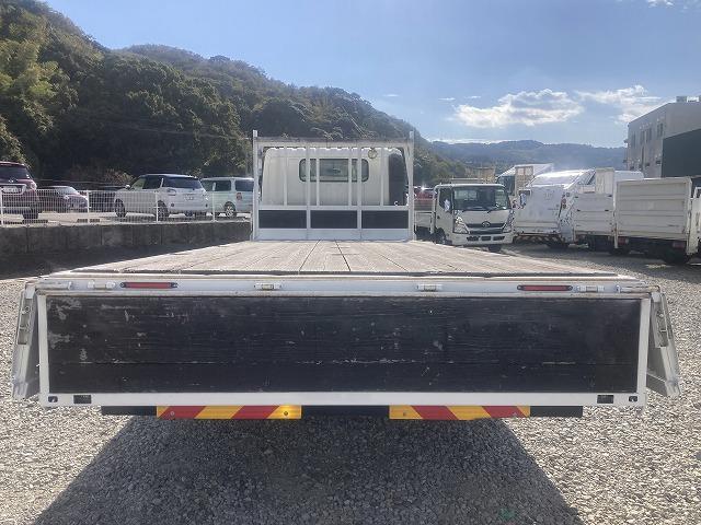 ダイナトラック ４．５５ｔ積・５５０ボディ・６ＭＴ　４．５５ｔ積　５５０ボディ　６ＭＴ　メッキパーツ　ＥＴＣ　エコモードスイッチ　アシストゲート　床フック　鳥居加工　荷台内寸　Ｌ５４９２　Ｗ２１１５　Ｈ３３９（15枚目）