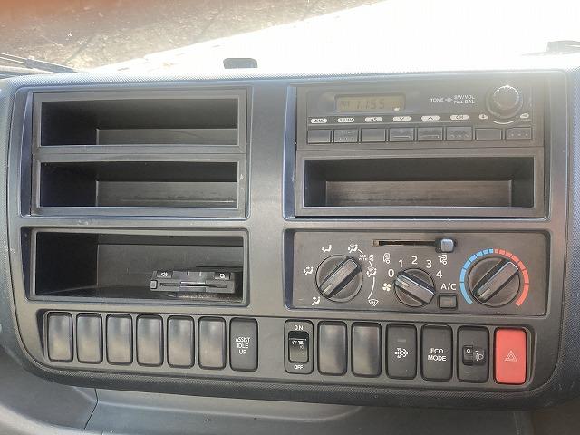 ダイナトラック ４．５５ｔ積・５５０ボディ・６ＭＴ　４．５５ｔ積　５５０ボディ　６ＭＴ　メッキパーツ　ＥＴＣ　エコモードスイッチ　アシストゲート　床フック　鳥居加工　荷台内寸　Ｌ５４９２　Ｗ２１１５　Ｈ３３９（43枚目）