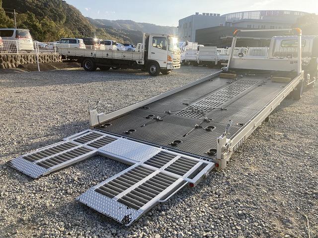 デュトロ 2.9t積・Neo5・開閉アオリ・6MT・ワンオーナー 1オーナー・エアロパーツ・古河ユニックUC-35NERS・坂道発進補助装置・電格ミラーエコモードスイッチ・電格ミラー・メッキパーツ・Bカメラ・ETC・サイドアオリ付・エアロパーツ・プリクラ(13枚目)