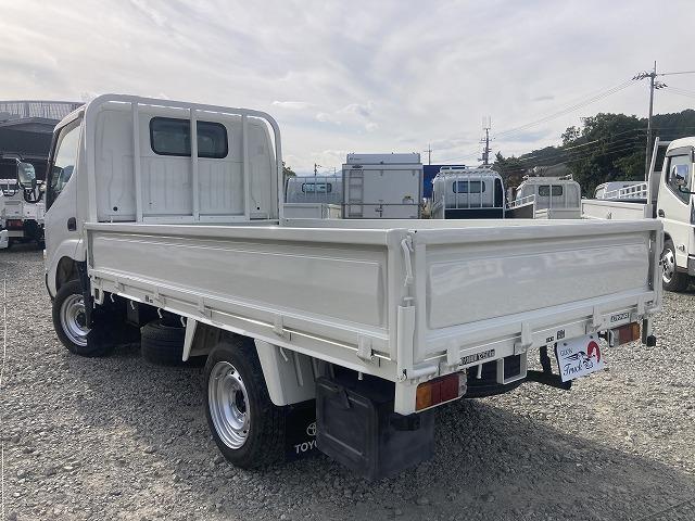 トヨエース １．２５ｔ積・平ボディ・１０尺・普通免許対応・ＡＴ　１．２５ｔ積・平ボディ・１０尺・普通免許対応・ＡＴ・ドアバイザー・マット・フォグランプ・荷台内寸　Ｌ３１０７　Ｗ１６３２　Ｈ３７６（8枚目）