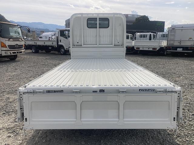 トヨエース １．２５ｔ積・平ボディ・１０尺・普通免許対応・ＡＴ　１．２５ｔ積・平ボディ・１０尺・普通免許対応・ＡＴ・ドアバイザー・マット・フォグランプ・荷台内寸　Ｌ３１０７　Ｗ１６３２　Ｈ３７６（14枚目）